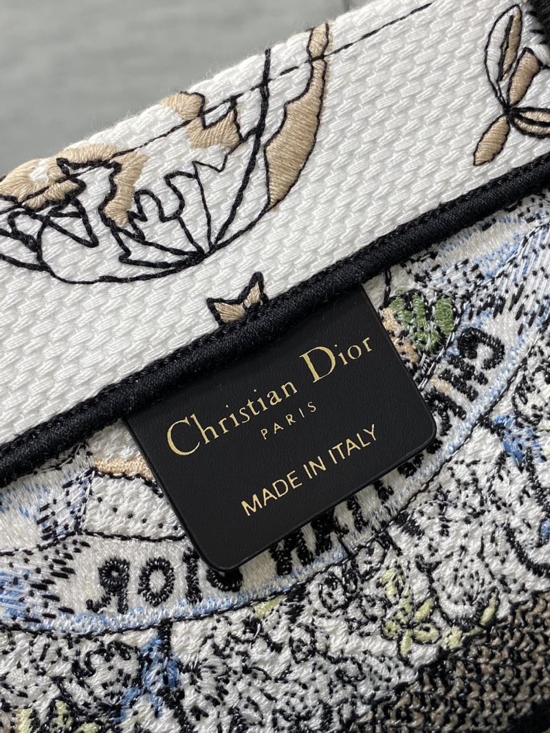 Christian Dior Shopping Bags